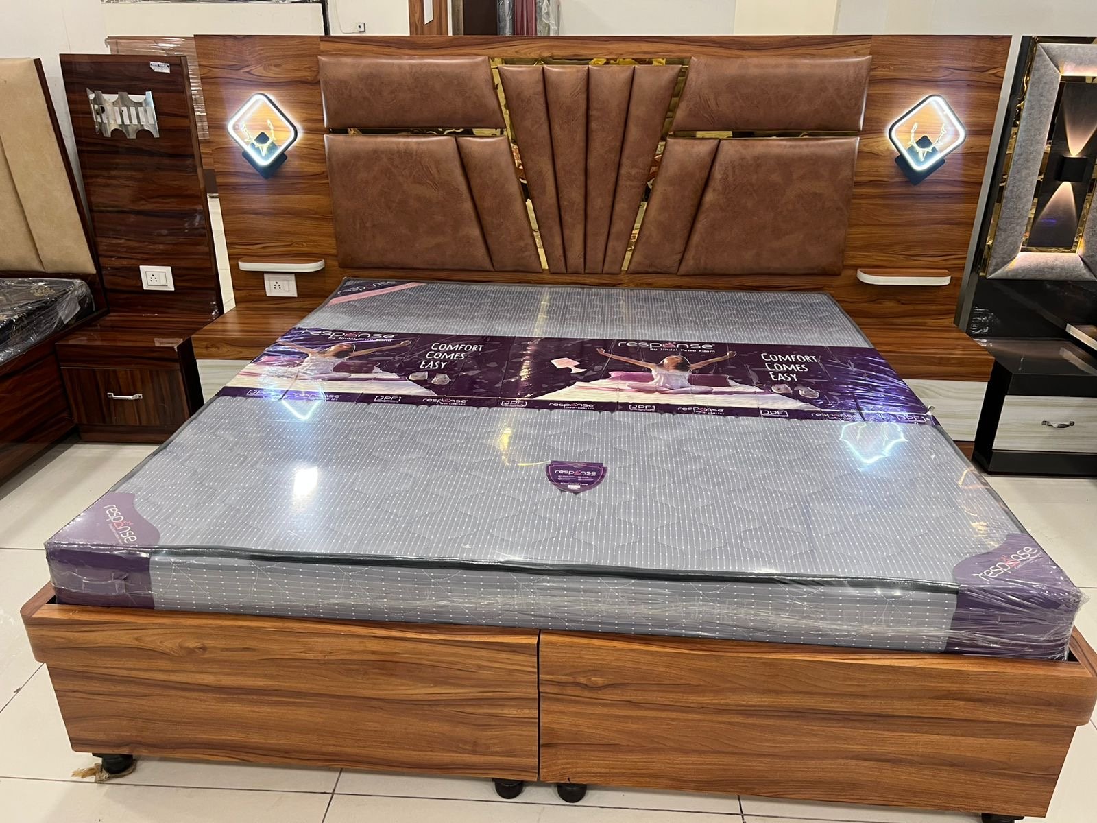 9’ft Double Bed without mattress